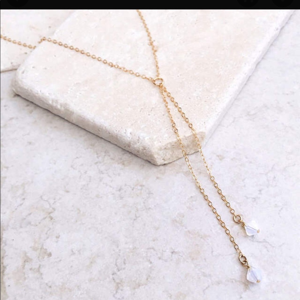 Classy Crystal Droplet 💧 Necklace - Picture 3 of 3